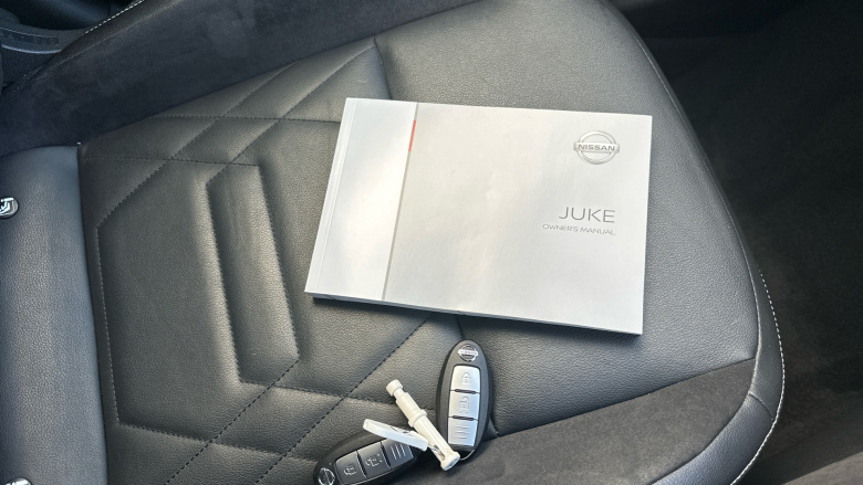 Nissan Juke 1.0 DiG-T Tekna+ 5dr DCT Petrol Hatchback